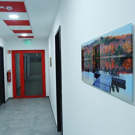 Top Hotel Vertesszolos Exterior photo