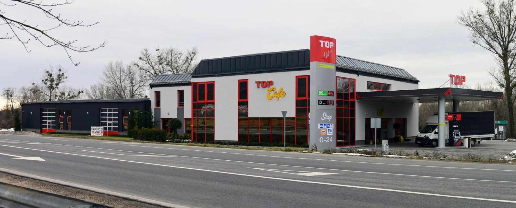 Top Hotel Vertesszolos Exterior photo